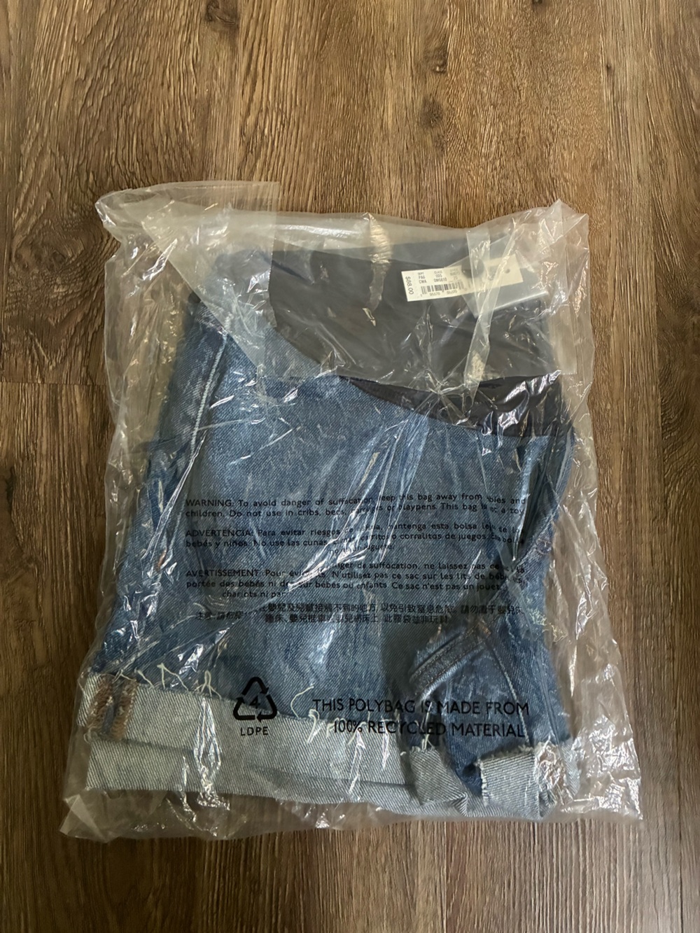 Madewell Maternity Over-The-Belly Denim Shorts in Coeling Wash - Picture 7 of 9